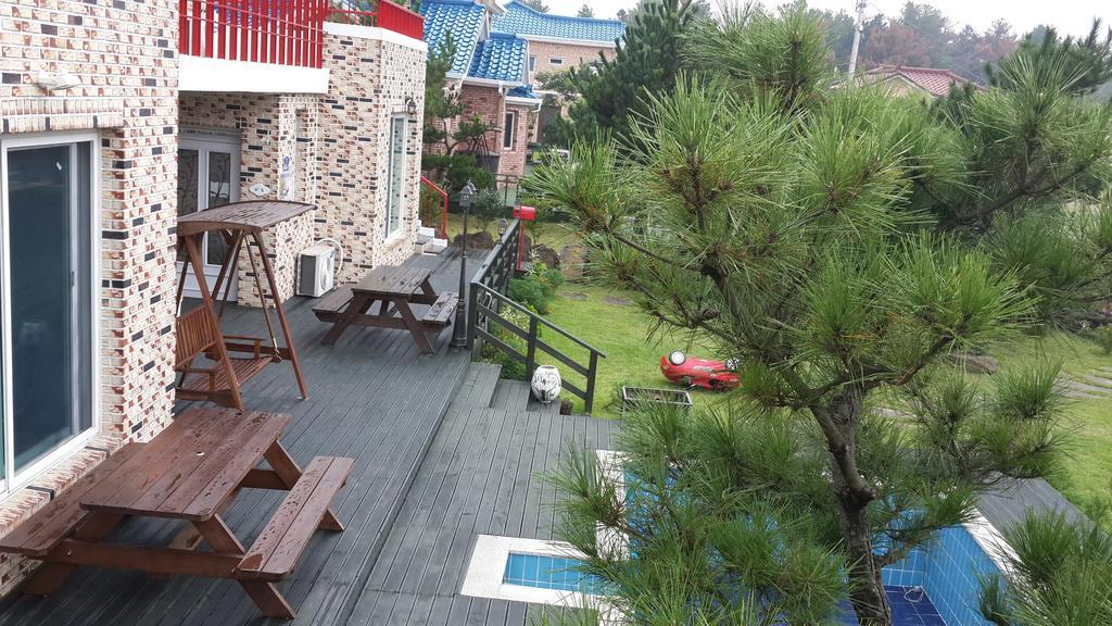 Вилла Jeju Olleh House Экстерьер фото