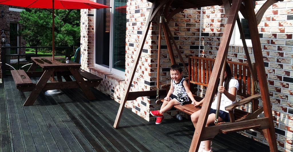 Вилла Jeju Olleh House Экстерьер фото