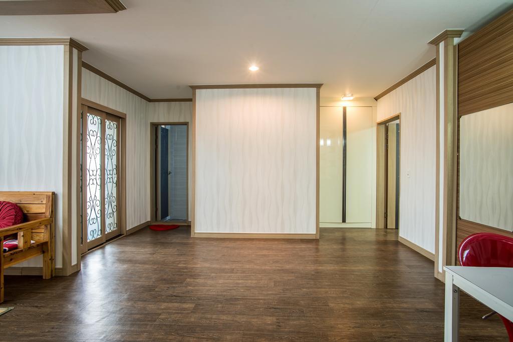 Вилла Jeju Olleh House Экстерьер фото