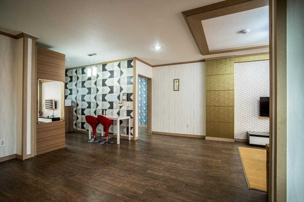 Вилла Jeju Olleh House Экстерьер фото