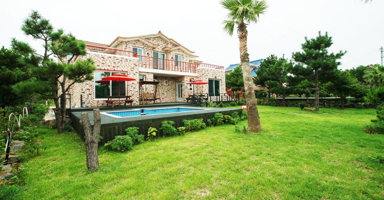 Вилла Jeju Olleh House Экстерьер фото